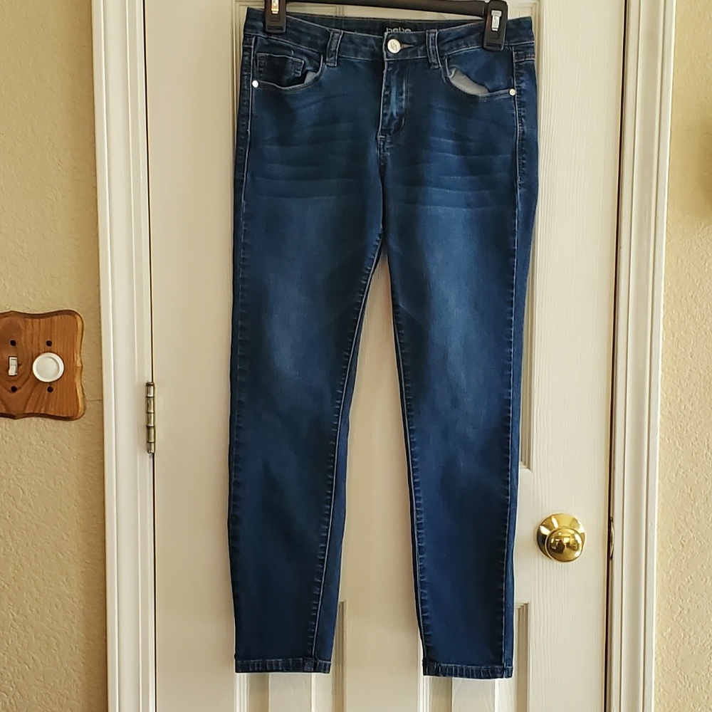 EUC - Bebe | Heartbreaker Legging Ankle Jeans Size 27